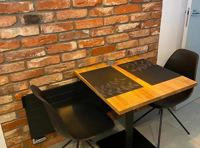 Rzekotka Zielona Dereniowa 60